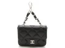 CHANEL シャネル ベルトバッグ AP2305 ブラック/SV ラムスキン