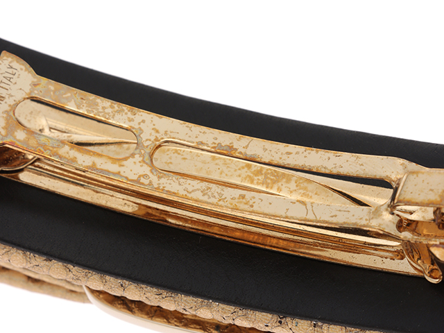 Salvatore Ferragamo フェラガモ ヴァラバレッタ ゴールド