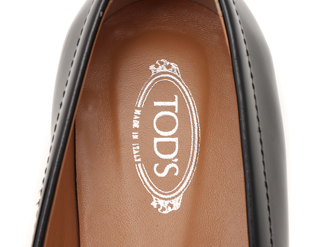 極美品✨トゥービーシック ポンチョ ケープ フォックスファー ブラック 黒 トッズ ローファー オックスフォード[品番：AXEB0033485]｜AXES