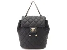 シャネルバッグ　CHANEL クラシック ミニ バッグ - ラムスキン、ブラック — ファッション