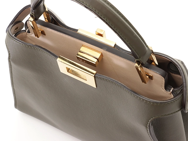 FENDI フェンディ ピーカブーアイコニック エッセンシャリー 8BN302 カーキ レザー phoneケース付き 【460】2143400221236