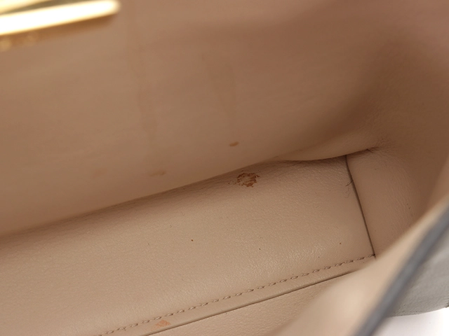 FENDI フェンディ ピーカブーアイコニック エッセンシャリー 8BN302 カーキ レザー phoneケース付き 【460】2143400221236