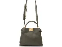 FENDI フェンディ ピーカブーアイコニック エッセンシャリー 8BN302 カーキ レザー phoneケース付き 【460】2143400221236