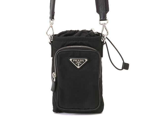 モダンが魅力【国内買付/発送】Re-Nylon スマートフォンケース モダンが魅力【国内買付/発送】Re-Nylon スマートフォンケース