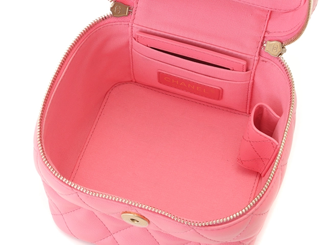CHANEL シャネル チェーンショルダーバッグ マトラッセ バニティ ココマーク カーフ ピンク/GP AS3228 【436】 2143400225449