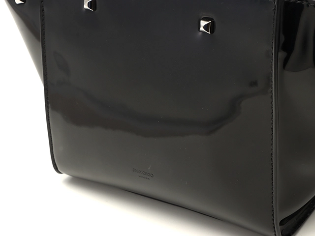 JIMMY CHOO　ジミーチュウ　2wayショルダーバッグ　スタッズ　ヴァレンヌスモール　　パテントレザー　ブラック【472】HA