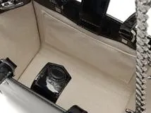 JIMMY CHOO　ジミーチュウ　2wayショルダーバッグ　スタッズ　ヴァレンヌスモール　　パテントレザー　ブラック【472】HA