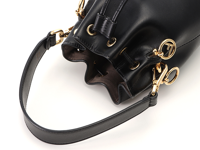 FENDI フェンディ モン トレゾール ミニバッグ ブラック カーフ