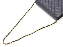 CHANEL シャネル マトラッセ プッシュロック ショルダーバッグ