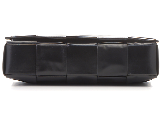 ボッテガ BOTTEGA VENETA ボッテガ・ヴェネタ カセット カーフ ブラック