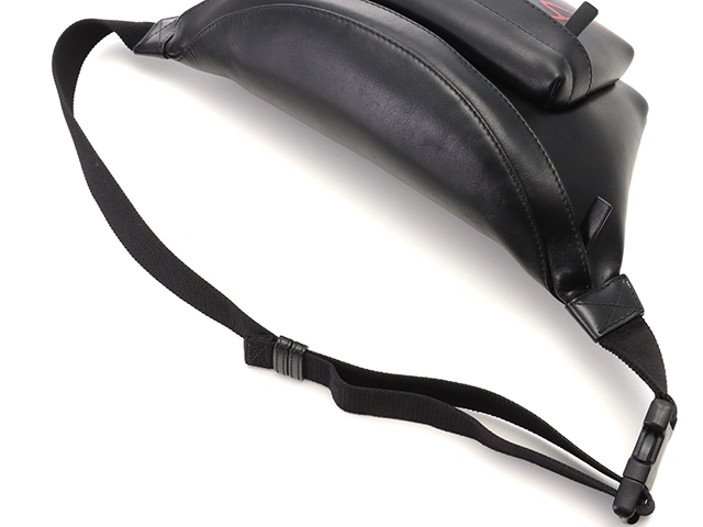 BALENCIAGA バレンシアガ バッグ エブリデイ ベルトバッグ 552375 ブラック/レッド レザー 2143500271292 【472】