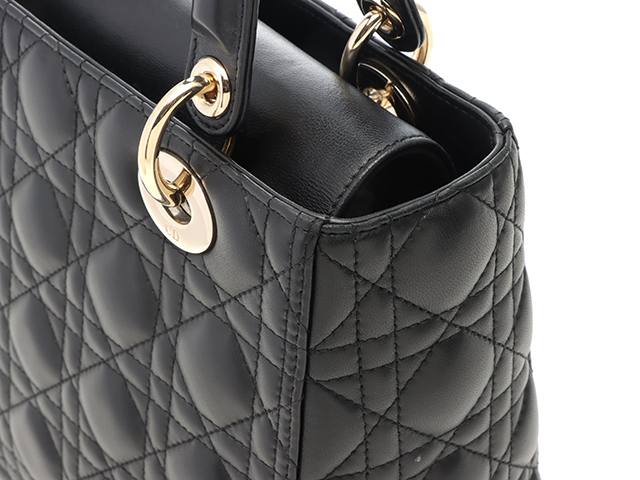 Dior ディオール Lady Dior バッグ ミディアム ブラック
