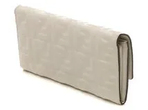 FENDI　フェンディ　財布　コンチネンタル　フラップロングウォレット　ホワイト　レザー　8M0251　2143500288436　【中古】【大黒屋】【200】