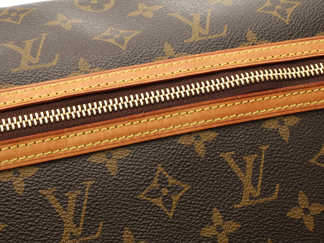 美品 Louis Vuitton メッセンジャー ボスフォールGM M40105 ルイ・ヴィトン(LOUIS VUITTON)ルイ・ヴィトン メッセンジャーGM