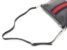 GUCCI　グッチ　GGスプリーム　ショルダーバッグ　ブラック　PVC/レザー【434】2143600377337