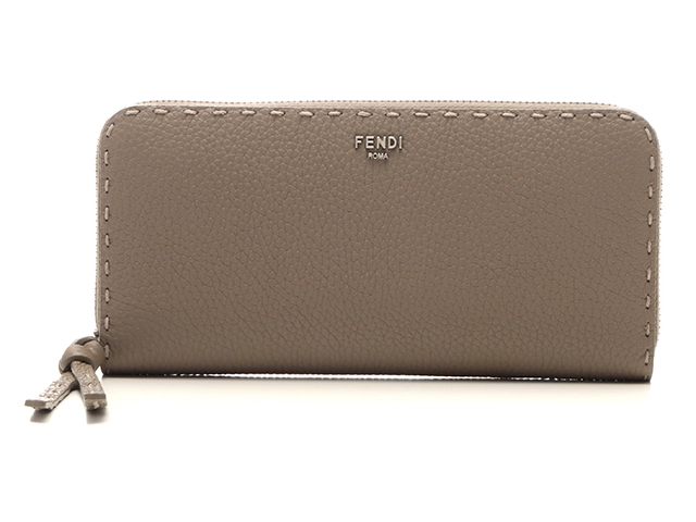 FENDI フェンディ セレリア ピーカブー ジップアラウンド財布 長財布