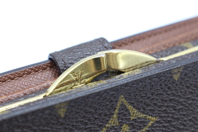 LOUIS VUITTON ルイヴィトン ポルト モネ・ビエ ヴィエノワ がま口財布