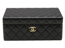 CHANEL シャネル マトラッセ ジュエリー ボックス 黒 (ブラック) ラムスキン ゴールド金具【472】AH の購入なら「質」の大黒屋（公式）