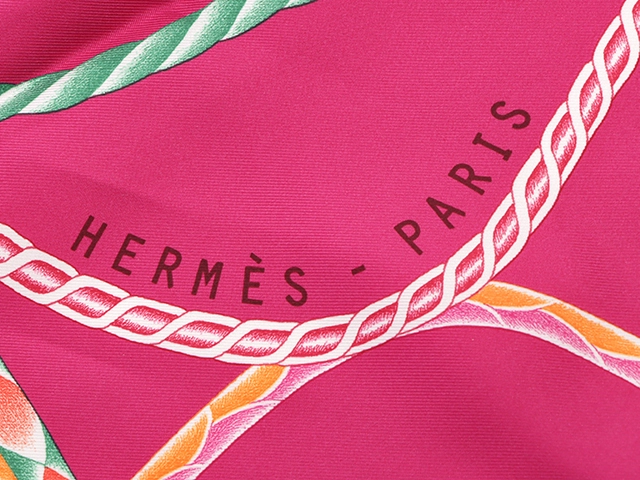 HERMS エルメス スカーフ カレ90 ROBE DU SOIR ピンク/マルチ 2143700184118 【200】