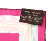 HERMS　エルメス　スカーフ　カレ90　ROBE DU SOIR　ピンク/マルチ　2143700184118　【200】