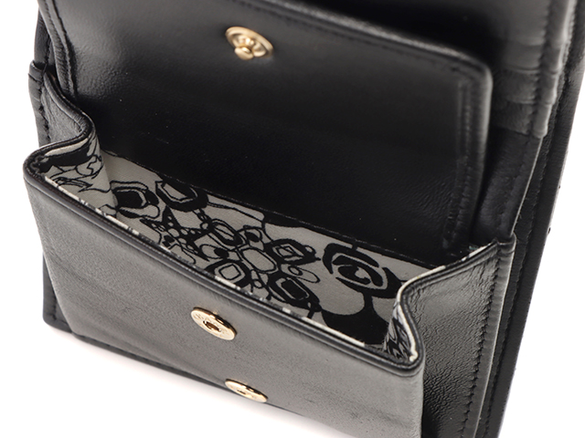 CHANEL シャネル マトラッセ ココマーク 2つ折財布 スモール