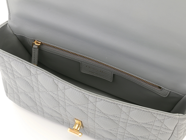 Dior ディオール カナージュ カロ ショルダーバッグ ミディアム Dior ディオール カナージュ カロ ショルダーバッグ ミディアム
