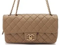 CHANEL　シャネル　CCクラウン　チェーンショルダー　ゴールド　GP金具　レザー　17番台【433】2143700201747