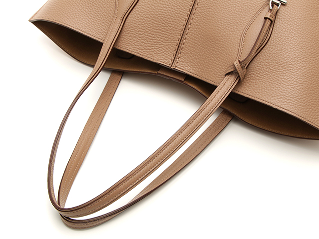 TOD'S トッズ ジョイ トートバッグ ブラウン レザー 角スレ