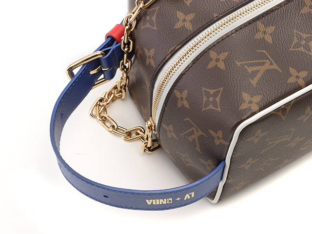 LOUIS VUITTON　ルイヴィトン　クロークルーム・ドロップキット　モノグラム　NBAコラボ　M45588【472】RKT