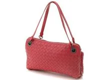BOTTEGA VENETA　ボッテガヴェネタ　イントレチャート　ワンショルダーバッグ　レッド　カーフ【433】