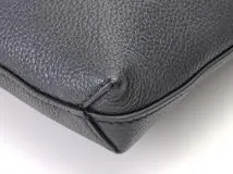 GUCCI　グッチ　ロゴプリント　クラッチバッグ　ブラック　レザー　572770　【436】　2144000230680