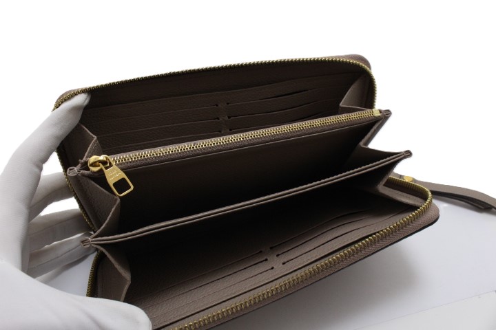 LOUIS VUITTON ルイ・ヴィトン ジッピーウォレット ラウンド