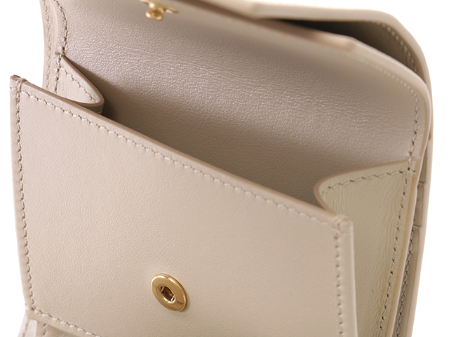 CELINE セリーヌ スモール トリフォールド ウォレット セラドン 楽天市場】【広尾店】美品 セリーヌ CELINE スモールトリフォールド