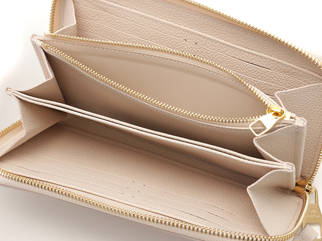 ✨新品未使用✨ ルイヴィトン アンプラントジッピーウォレット 【モノグラム 】 ルイヴィトン LOUIS VUITTON M82206 ジッピー・ウォレット