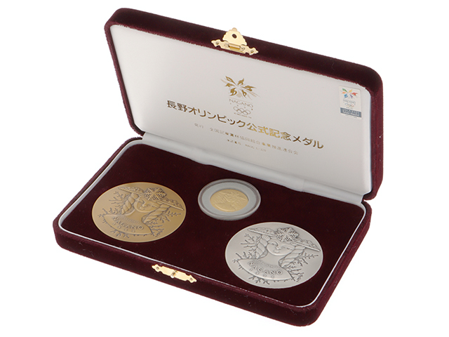 格安限定品★長野オリンピック 記念貨幣発行メダル 純銀 約120ｇ ケース付★ オリンピック