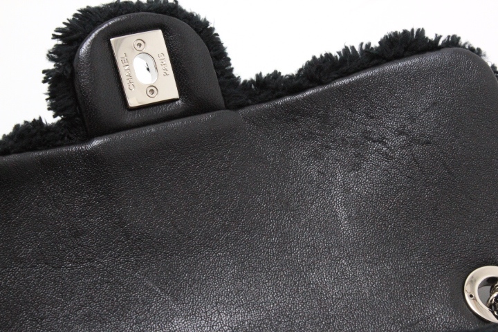 CHANEL チェーンショルダー ブラック CHANEL シャネル チェーンショルダー ブラック/SV パイル/レザー