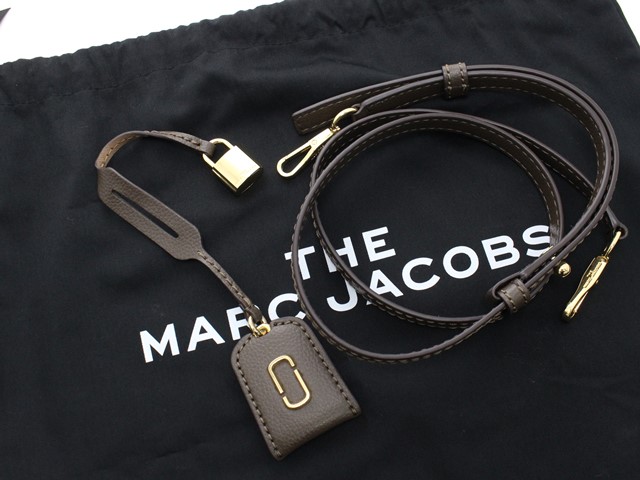 MARC JACOBS マークジェイコブス THE EDITOR 29 エディター