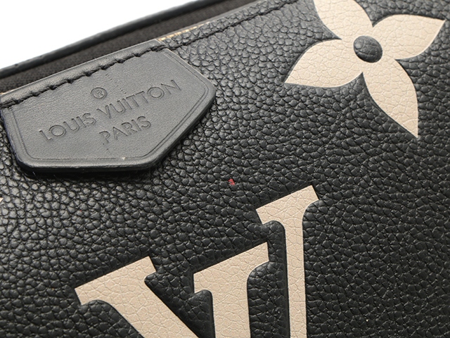 LOUIS VUITTON ルイ・ヴィトン ミュルティ・ポシェット・アクセ