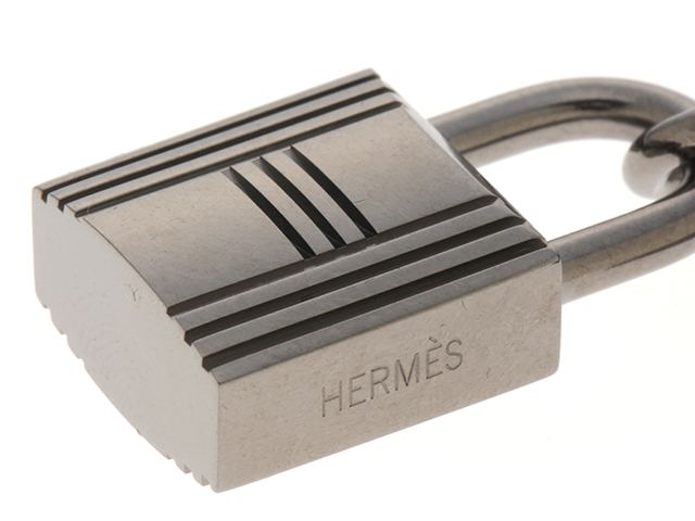 HERMES エルメス アミュレット4 ブルロックチャーム ルテニウム【430