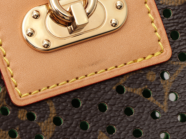 LOUIS VUITTON ルイ・ヴィトン ポシェット・アクセソワール