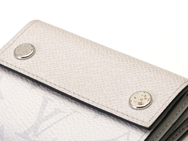 【極美品】ルイヴィトン タイガラマ ディスカバリーコンパクト ホワイト 折り財布 ルイヴィトン タイガラマ ディスカバリーコンパクト ホワイト