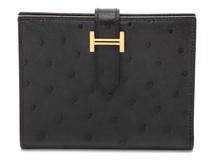 HERMES　エルメス　小物　二つ折り財布　ベアンコンパクト　ブルーニュイ・GP金具　オーストリッチ　C刻印・2018年頃製造　【472】HA