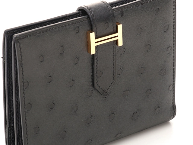 HERMES　エルメス　小物　二つ折り財布　ベアンコンパクト　ブルーニュイ・GP金具　オーストリッチ　C刻印・2018年頃製造　【472】HA