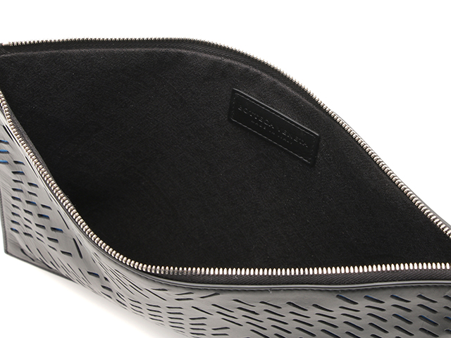 BOTTEGA VENETA ボッテガヴェネタ パンチング クラッチバッグ