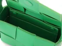 BOTTEGA VENETA　ボッテガヴェネタ　キャンディカセット　ショルダーバッグ　ミニバッグ　グリーン　カーフ　2146000408229　【434】