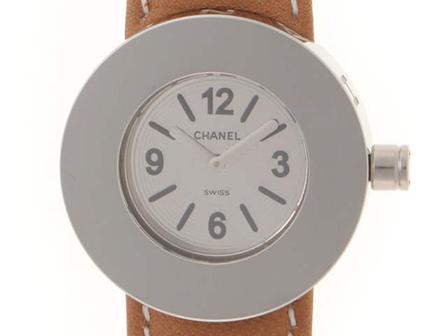 新品オリバーガル 定価83,600円 シャネル グッチ ディオール 新品