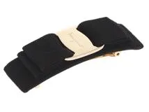 Salvatore Ferragamo　フェラガモ　ヴァラ　バレッタ　ブラック　ファブリック/GP　2146000421068【432】