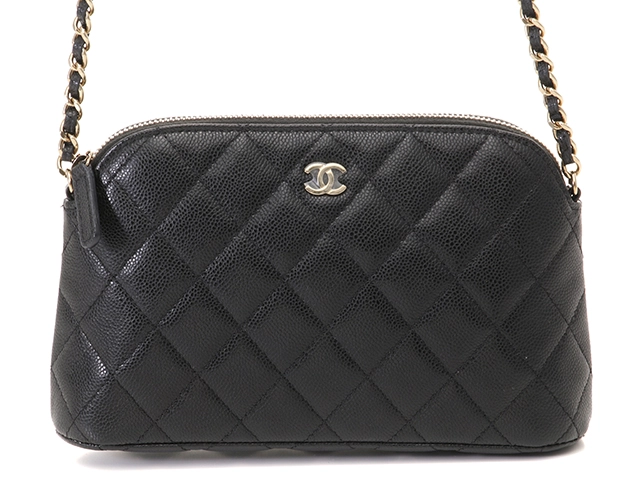 シャネル 　チェーン　ショルダー　マトラッセ　A4可 CHANEL シャネル チェーンショルダー マトラッセ シルバー金具
