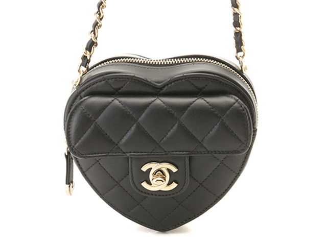 【正規品】CHANEL ブラック ラムスキン マトラッセ トリプルガセット CHANEL マトラッセ 25 ダブルフラップダブルチェーン 2015年頃