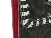 CHANEL　シャネル　CCフィリグリー　コンパクトウォレット　ブラック/ホワイト/SV キャビア　【471】IK